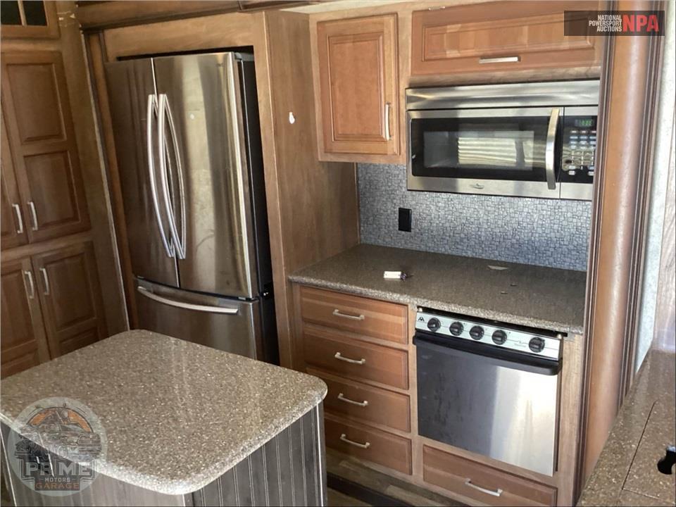 2016 Keystone Rv M-3711 FL - MONTANA FIFTH WHEEL SERIES — фото 19