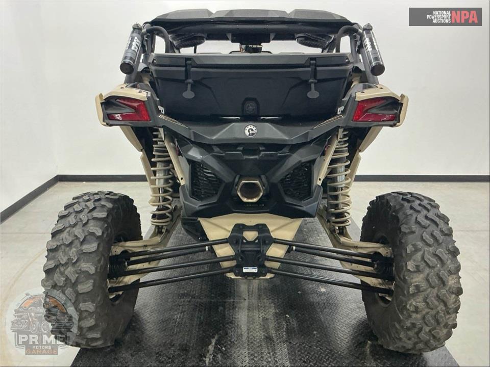 2022 Can-Am MAVERICK X3 X RS TURBO RR (DESERT TAN & CARBON BLACK RED) — фото 4