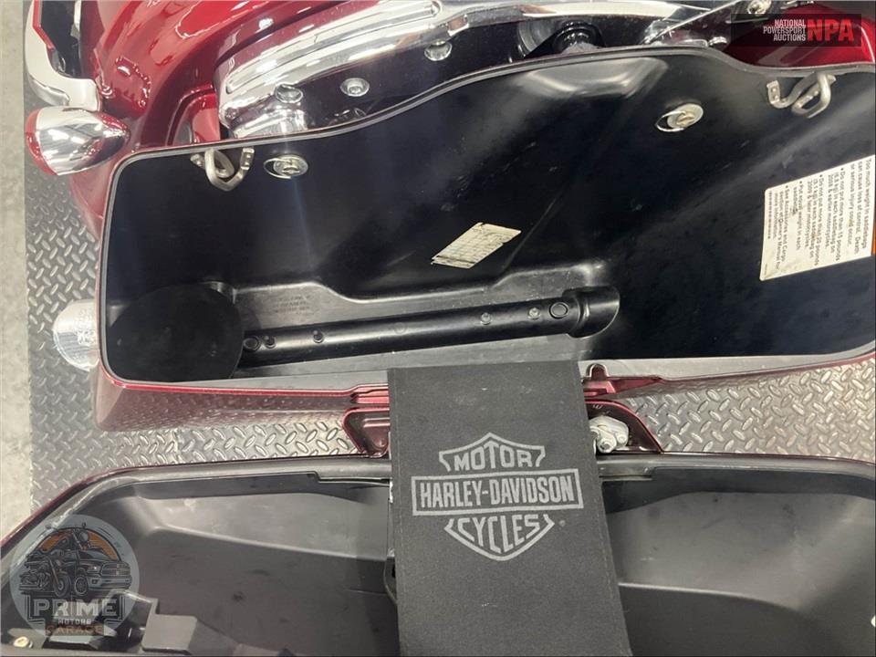 2016 Harley-Davidson FLHXS STREET GLIDE SPECIAL — фото 17