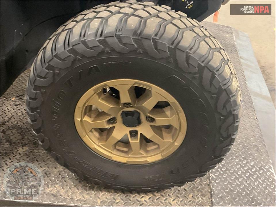 2025 Can-Am DEFENDER MAX LIMITED CAB HD10 — фото 17