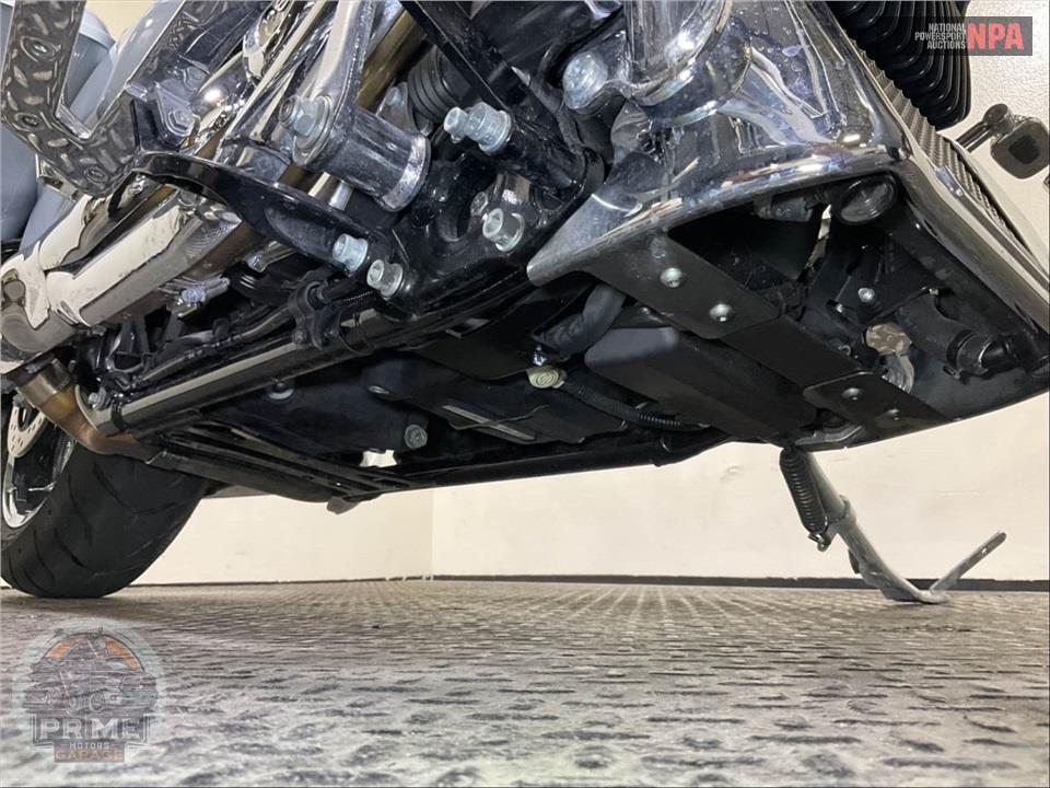 2023 Harley-Davidson FLTRX ROAD GLIDE — фото 13