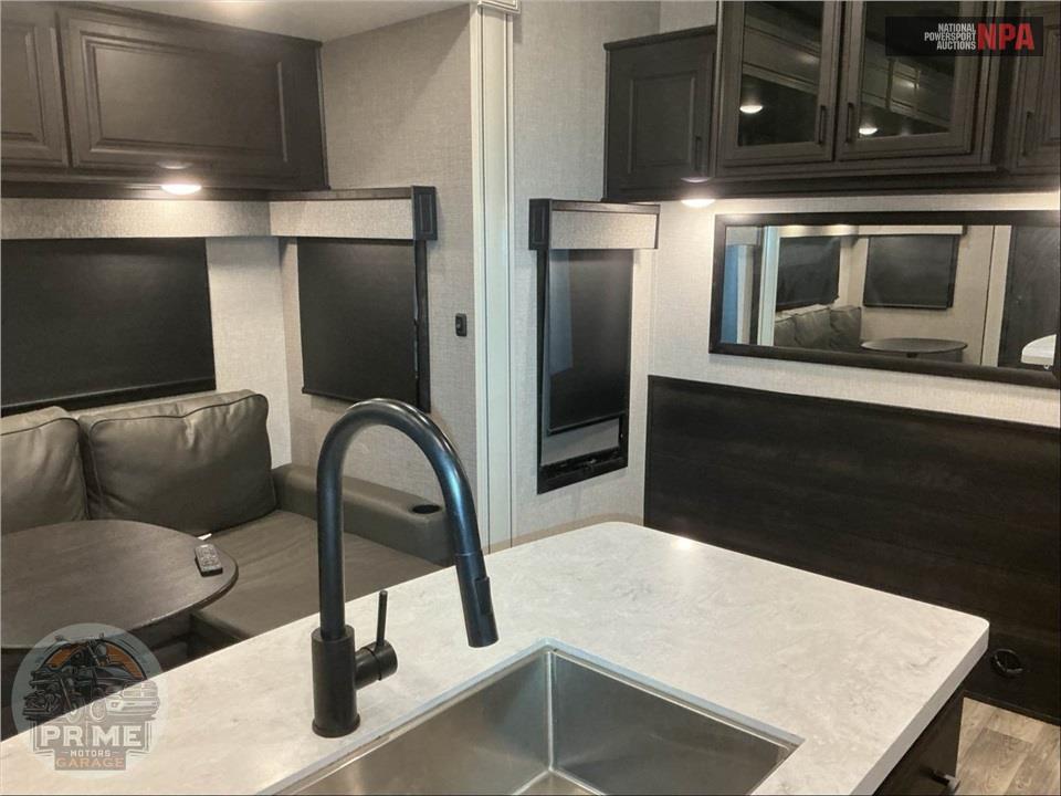 2023 Highland Ridge Rv M-395BHS - OPEN RANGE FIFTH WHEEL SERIES — фото 10