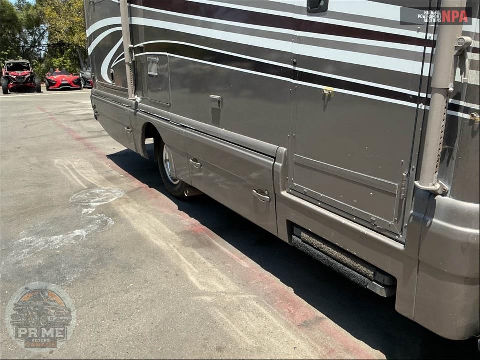 2009 Winnebago M-24J-DODGE SPRINTER TURBO DIESEL - VIEW SERIES — фото 39