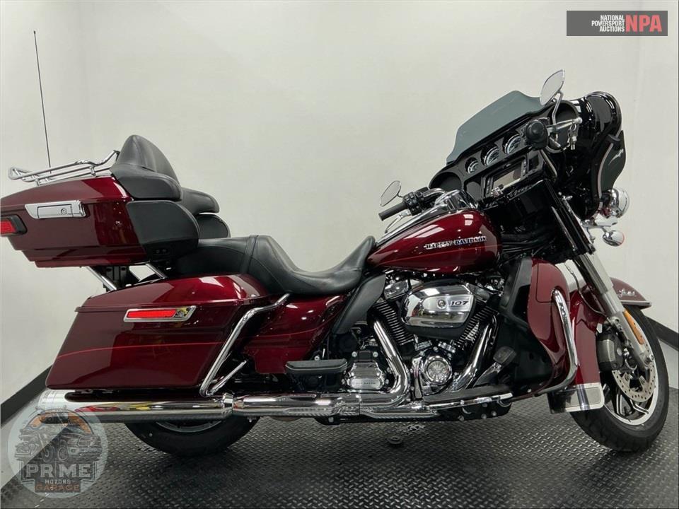 2017 Harley-Davidson FLHTKL ULTRA LIMITED LOW — фото 1