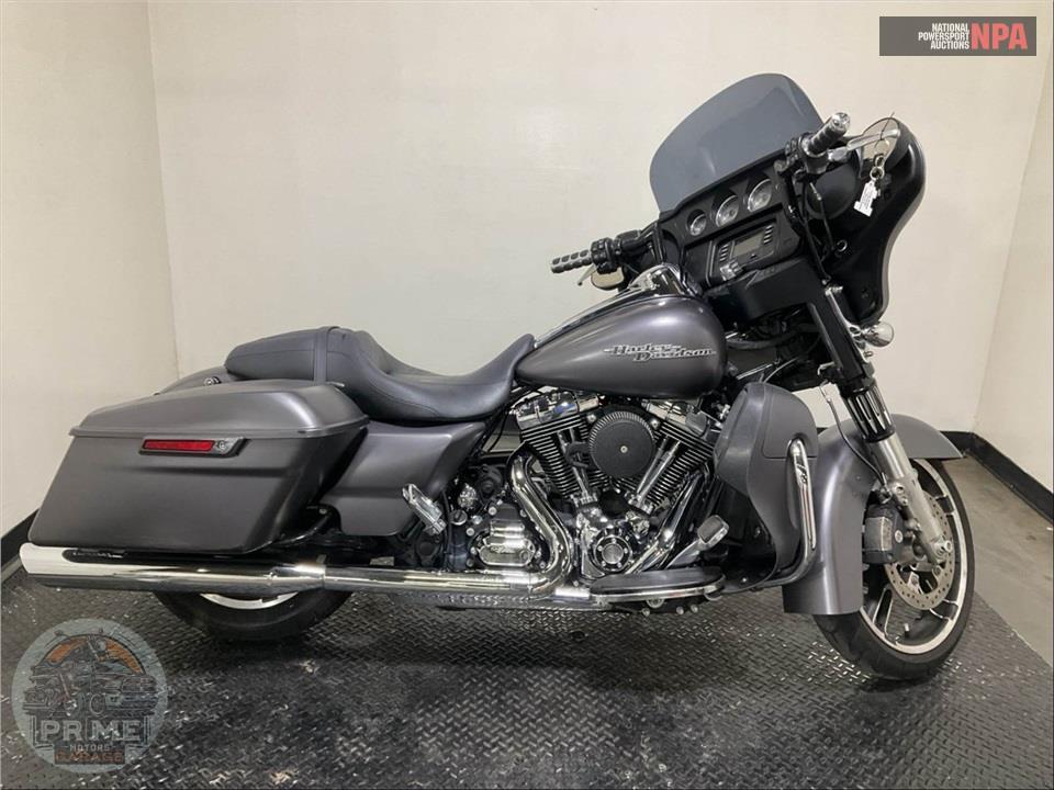 2015 Harley-Davidson FLHX STREET GLIDE — фото 1