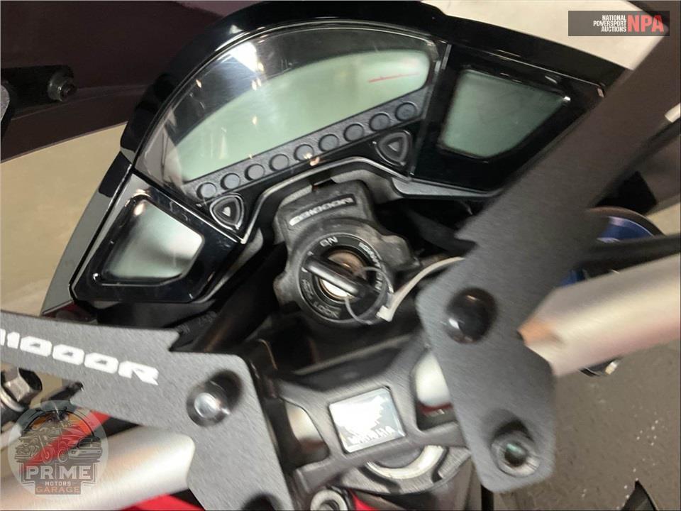 2015 Honda CB1000RF — фото 19