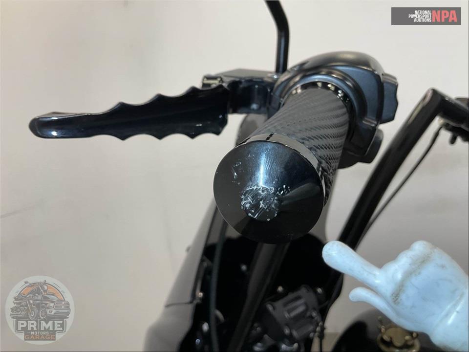 2018 Harley-Davidson FXBB STREET BOB — фото 24
