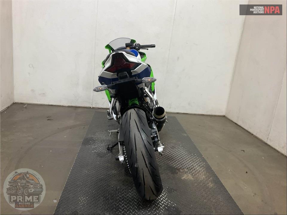 2024 Kawasaki NINJA ZX-4RR 40TH ANNIVERSARY EDITION ABS — фото 4