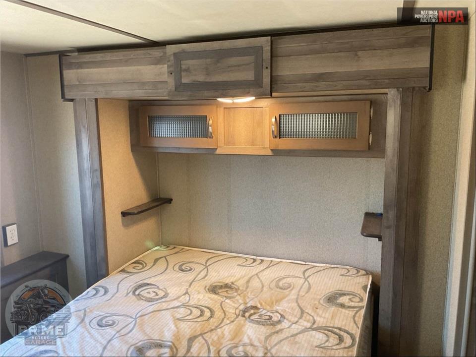 2018 Keystone Rv M-29 FK - SPRINTER CAMPFIRE EDITION SERIES — фото 10