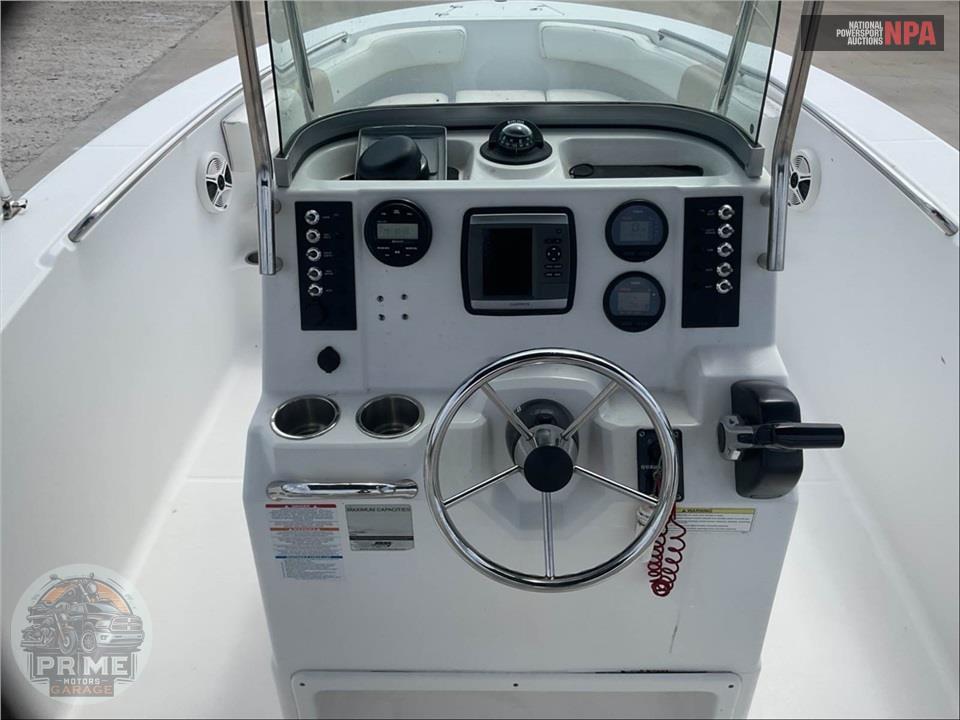 2013 Robalo R200/CC(*) L=21/E-150HP YAMAHA OB — фото 24