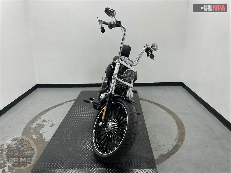 2017 Harley-Davidson FXSB BREAKOUT — фото 2