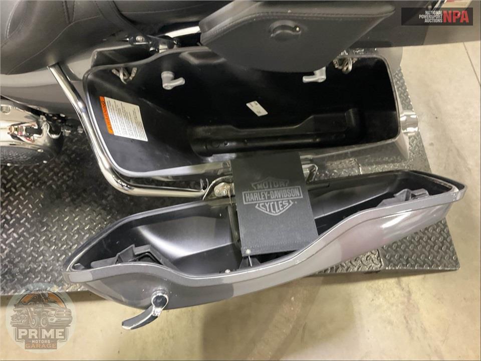 2022 Harley-Davidson FLHTK ULTRA LIMITED — фото 19