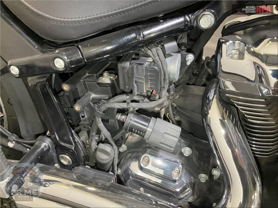 2018 Harley-Davidson FXBR BREAKOUT — фото 24