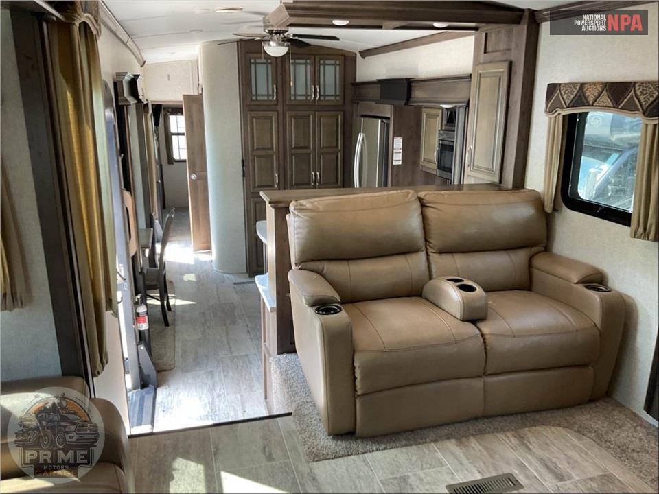 2018 Keystone Rv M-3731 FL MONTANA FIFTH WHEEL SERIES — фото 8