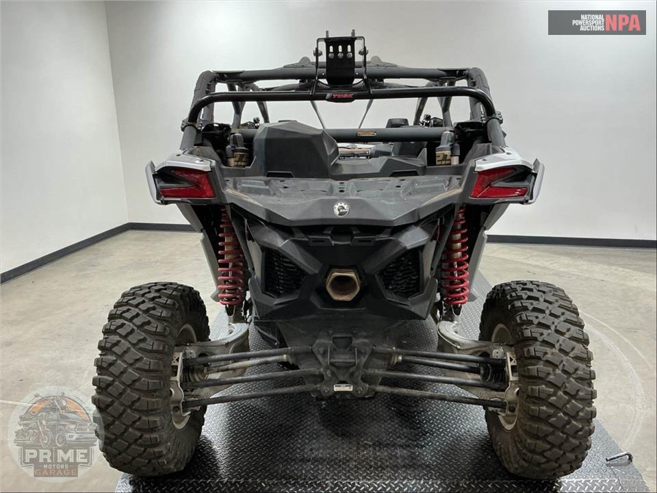 2024 Can-Am MAVERICK X3 MAX DS TURBO (RED AND SILVER) — фото 4