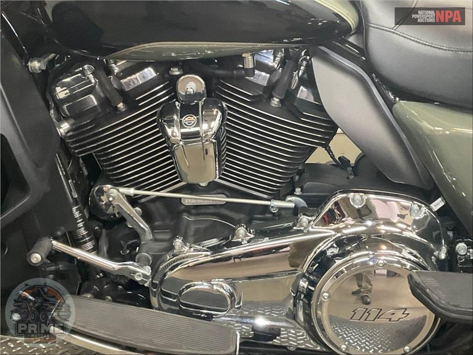 2021 Harley-Davidson FLHTCUTG TRI GLIDE ULTRA CLASSIC — фото 7