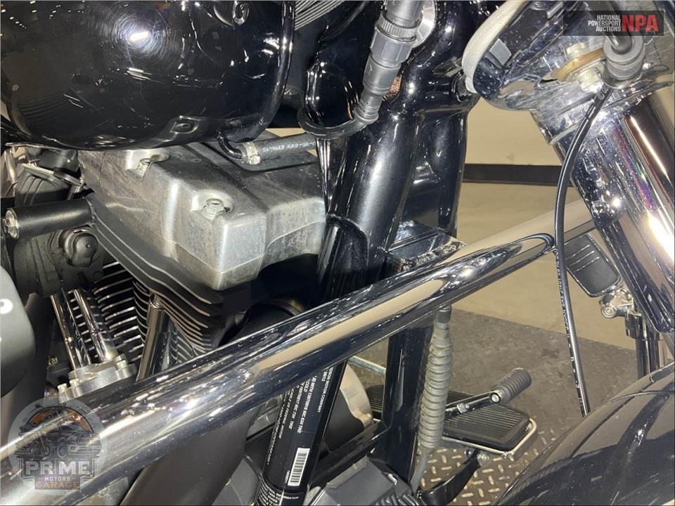 2012 Harley-Davidson FLD-103 DYNA SWITCHBACK — фото 12