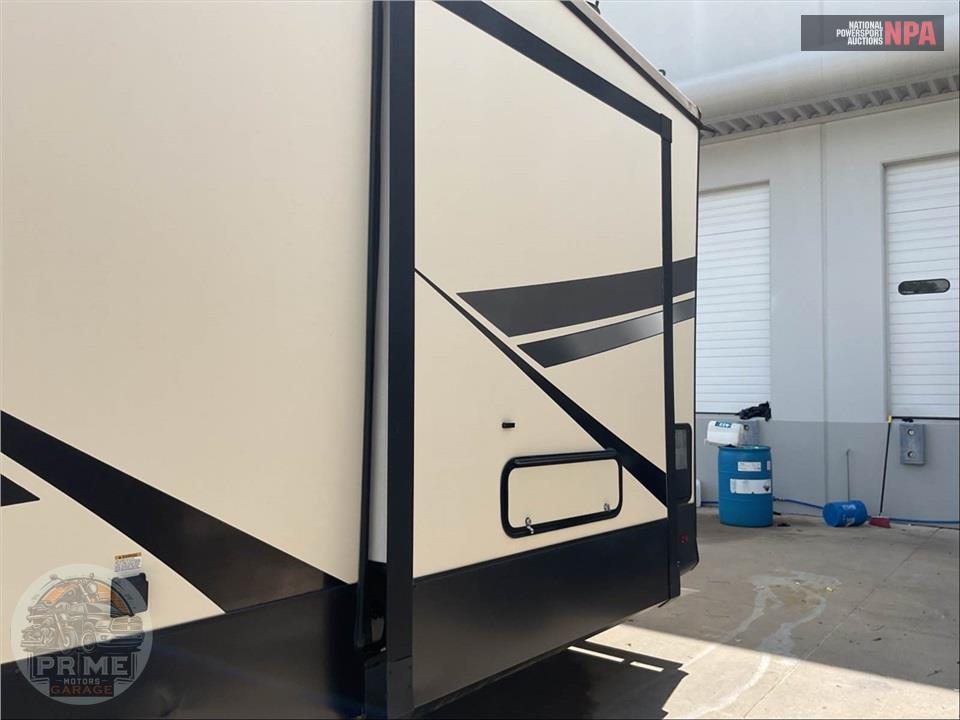 2020 Sierra By Forest River M-379FLOK - FIFTH WHEEL SERIES — фото 26