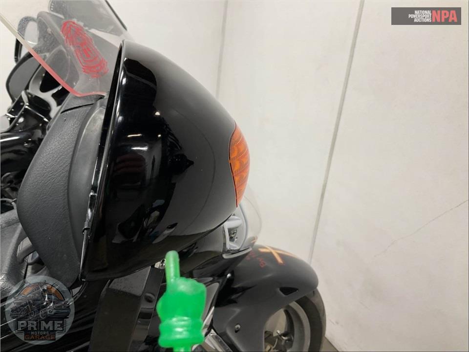 2002 Honda GL18002 GOLDWING — фото 28