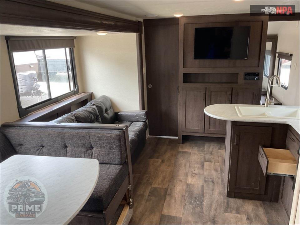 2018 Salem By Forest River M-273QBXL - CRUISE LITE SERIES — фото 9