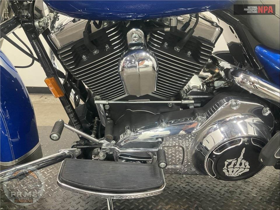 2008 Harley-Davidson FLHRC ROAD KING CLASSIC — фото 7