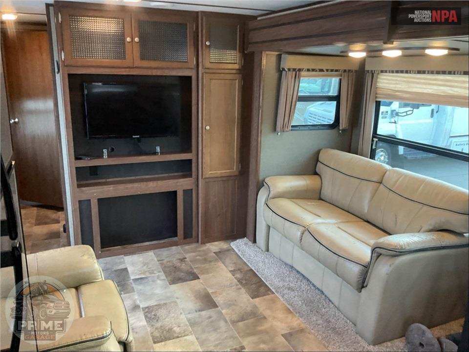 2017 Keystone Rv M-29 FK - SPRINTER CAMPFIRE EDITION SERIES — фото 9