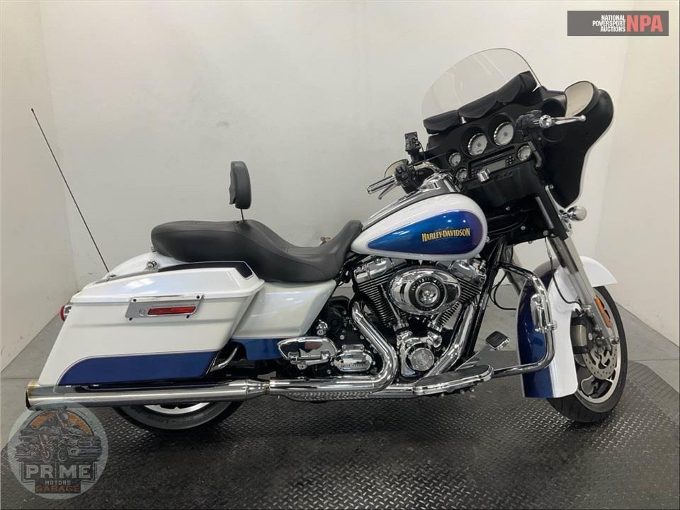 2010 Harley-Davidson FLHX STREET GLIDE — фото 1