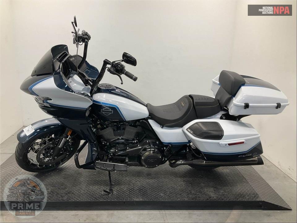2023 Harley-Davidson FLTRXSE CVO ROAD GLIDE — фото 3