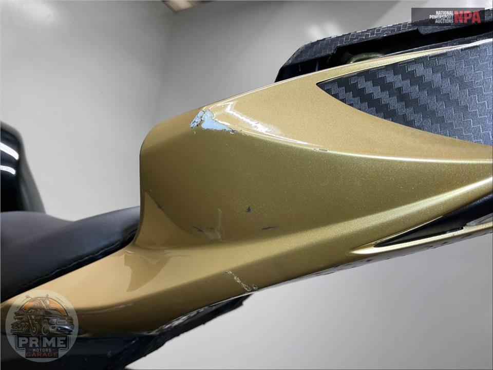2011 Suzuki GSX-R750L1 — фото 21