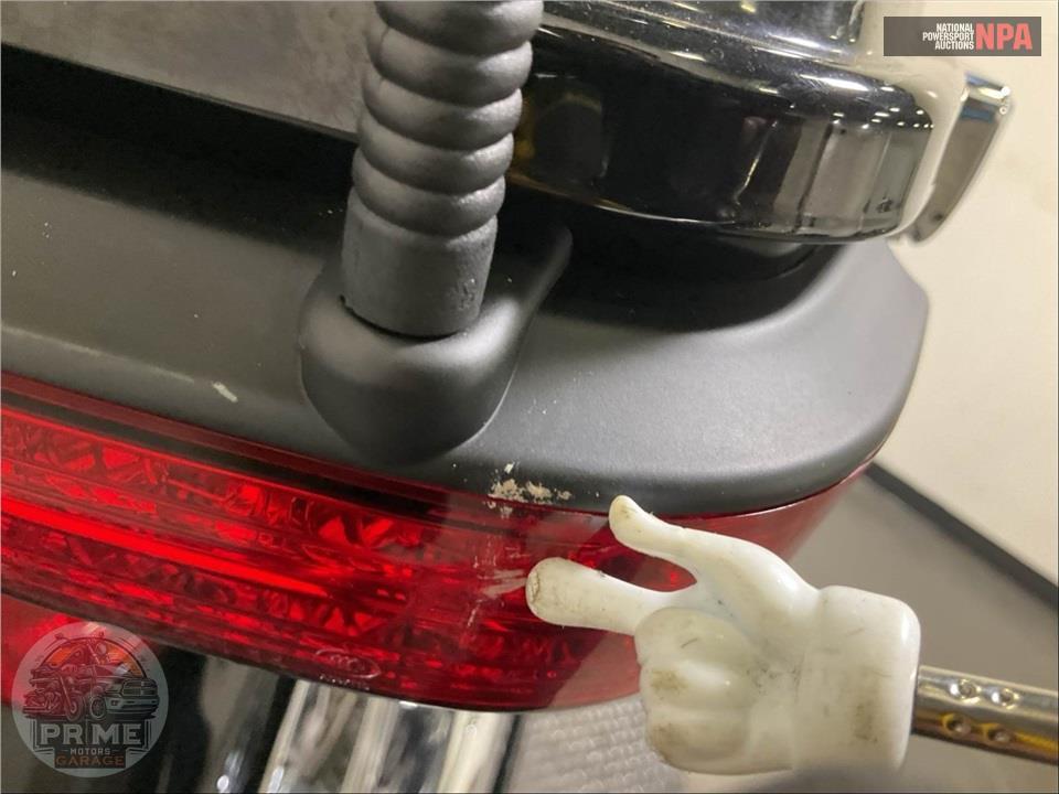 2014 Harley-Davidson FLHTK ELECTRA GLIDE ULTRA LIMITED — фото 28