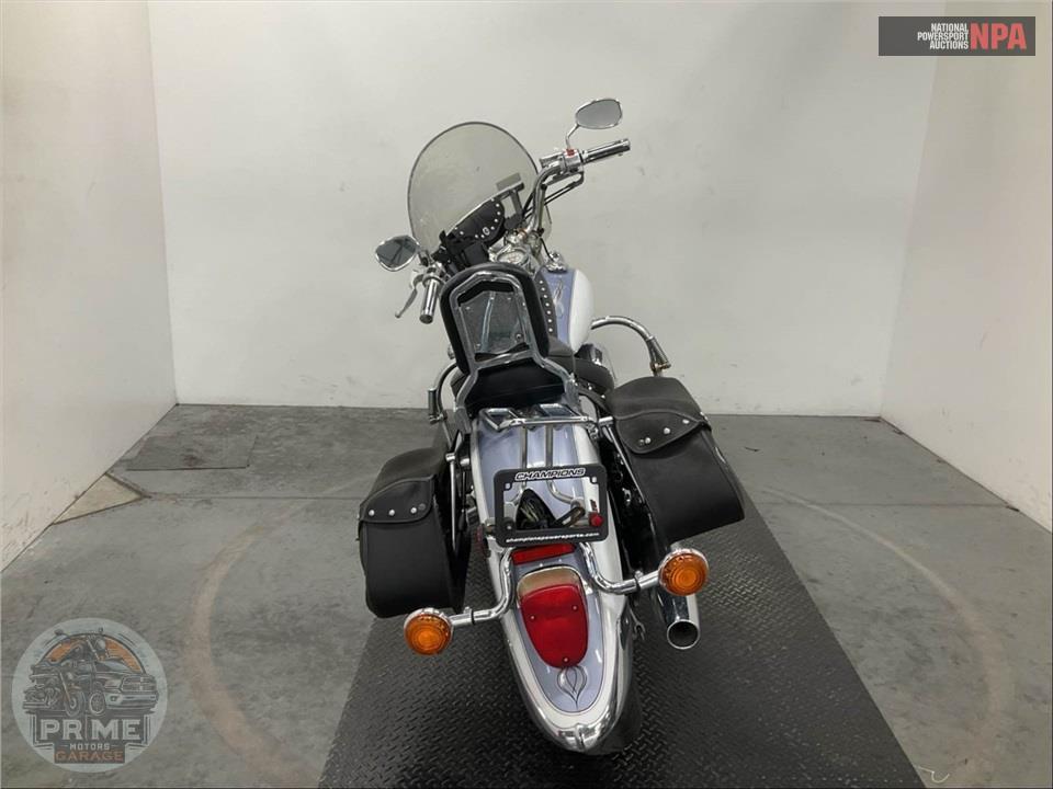 2002 Yamaha XVS65AP/C V-STAR CLASSIC — фото 4