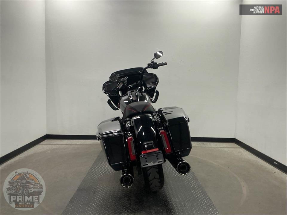 2025 Harley-Davidson FLTRXSE CVO ROAD GLIDE — фото 4