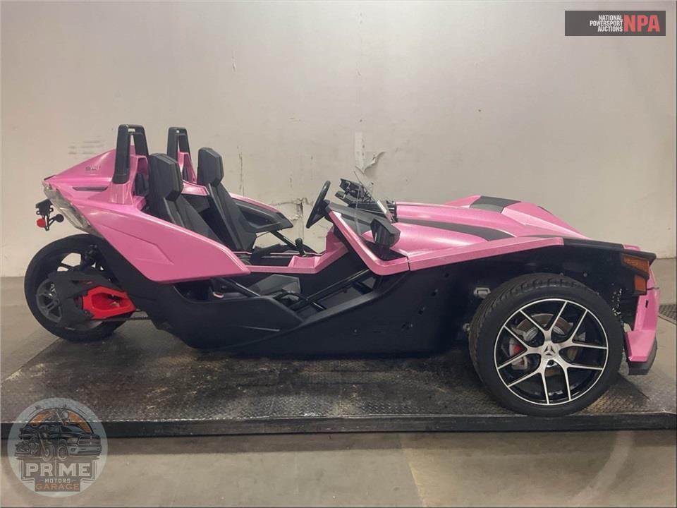 2016 Polaris SLINGSHOT SL — фото 1