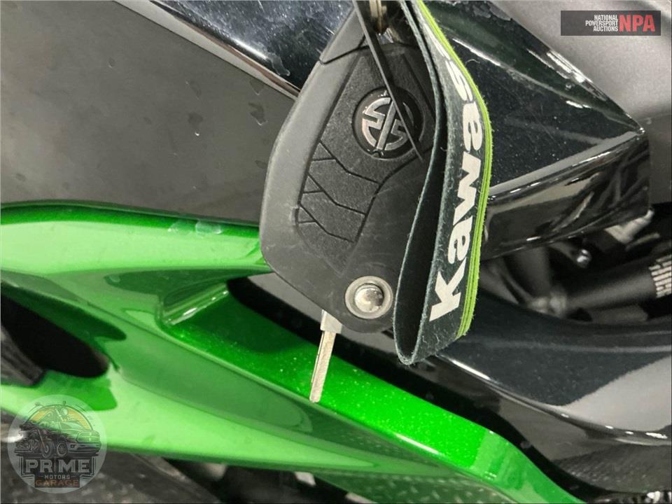2022 Kawasaki ZX1002RNFNL NINJA H2 SX SE — фото 11