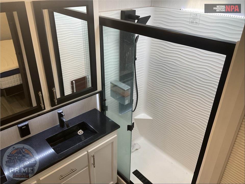 2024 Cedar Creek M-380MUD - FIFTH WHEEL SERIES — фото 16