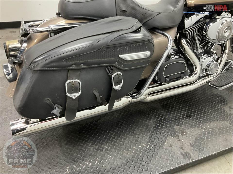 2005 Harley-Davidson FLHRCI ROAD KING CLASSIC — фото 33