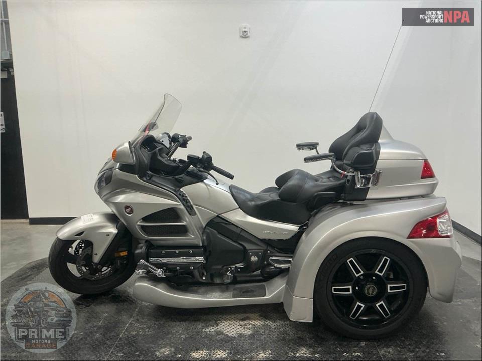 2016 Honda GL18HPMG GOLDWING — фото 3