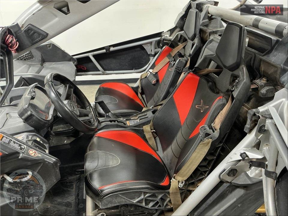 2019 Can-Am MAVERICK X3 X RS TURBO R — фото 31