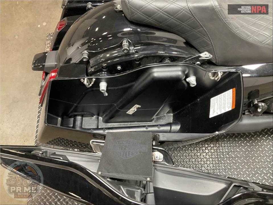 2025 Harley-Davidson FLTRX ROAD GLIDE — фото 24