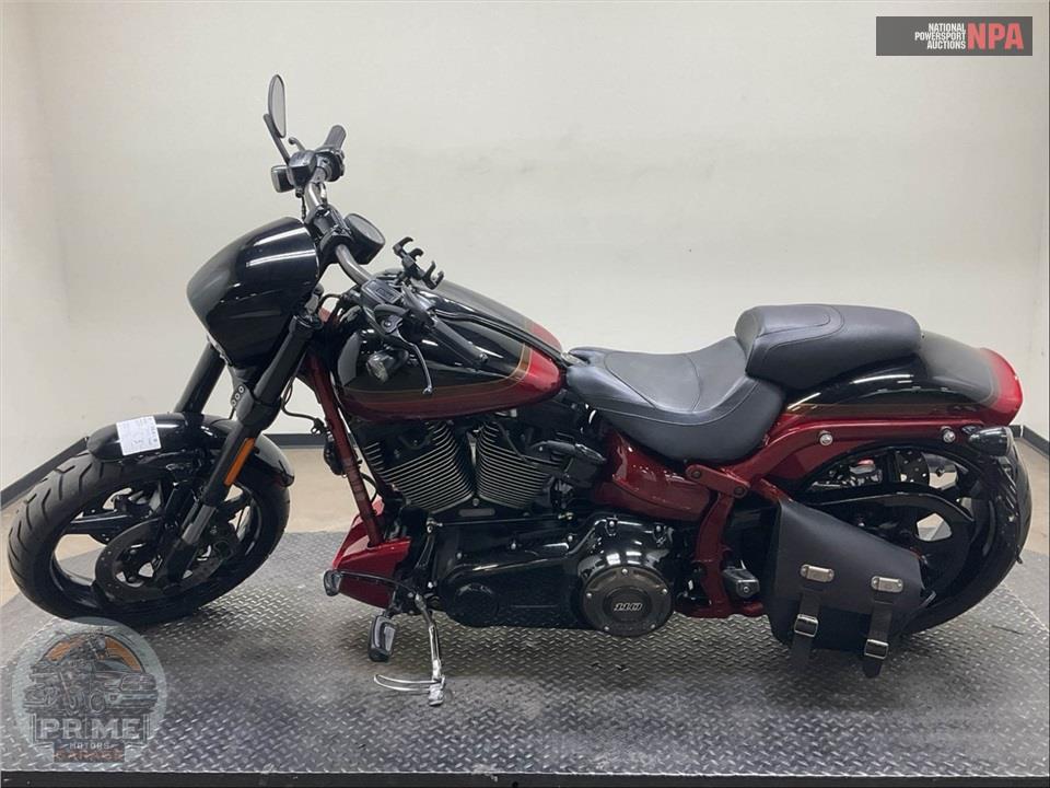 2017 Harley-Davidson FXSE CVO PRO STREET BREAKOUT — фото 3