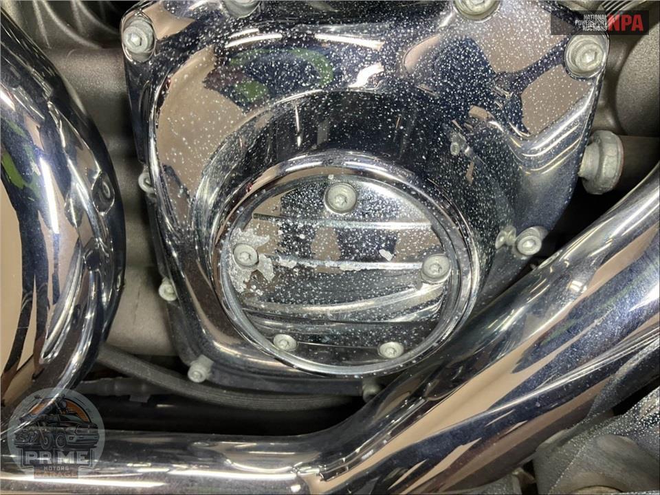 2016 Harley-Davidson FLTRUSE CVO ROAD GLIDE ULTRA — фото 10