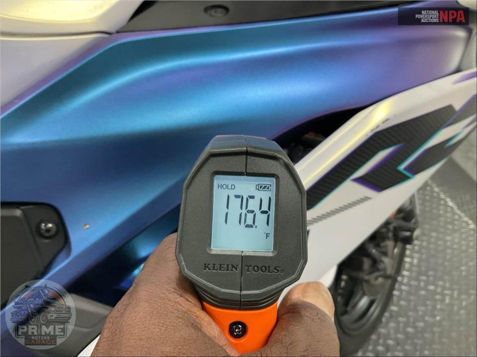 2025 Yamaha YZF-R3 — фото 8