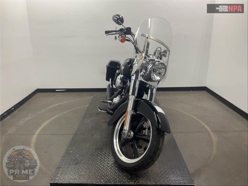 2012 Harley-Davidson FLD-103 DYNA SWITCHBACK — фото 2