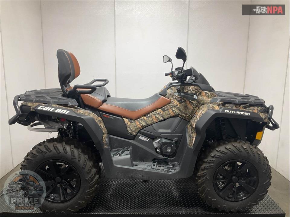 2022 Can-Am OUTLANDER MAX XT 650 — фото 1