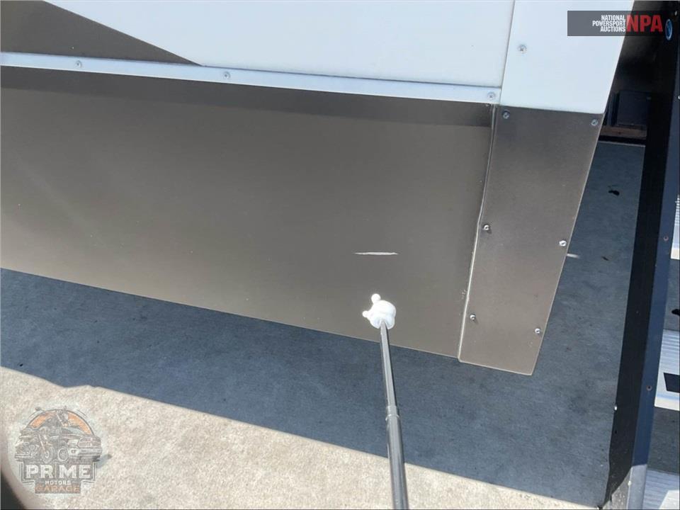 2022 Grand Design Recreational Vehicles M-380FL - SOLITUDE FIFTH WHEEL SERIES — фото 27