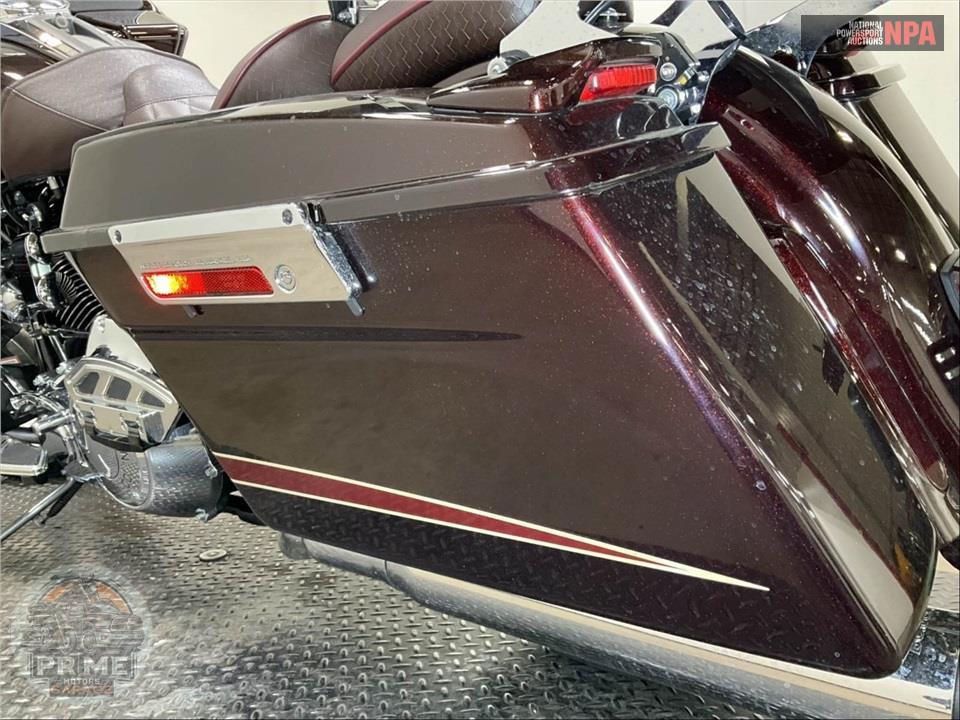2011 Harley-Davidson FLTRU ROAD GLIDE ULTRA — фото 22