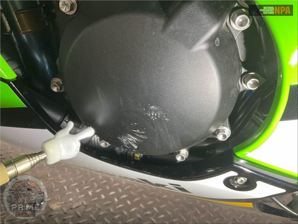 2025 Kawasaki ZX1002MSFAL NINJA ZX-10R — фото 10