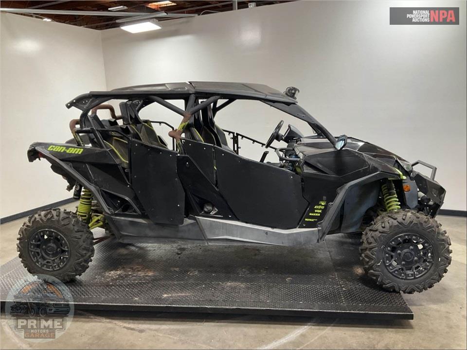 2016 Can-Am MAVERICK MAX 1000R TURBO X DS — фото 1
