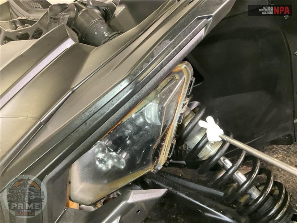 2019 Can-Am MAVERICK X3 X RS TURBO R — фото 25