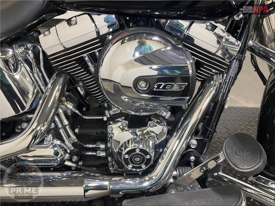 2017 Harley-Davidson FLSTC HERITAGE SOFTAIL CLASSIC — фото 6